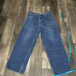 anchor blue “beyond baggy” blue jeans